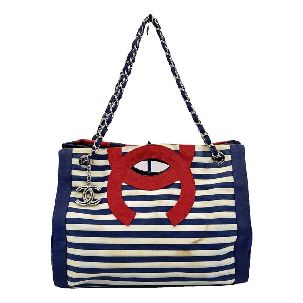 Chanel stripped chain handbag